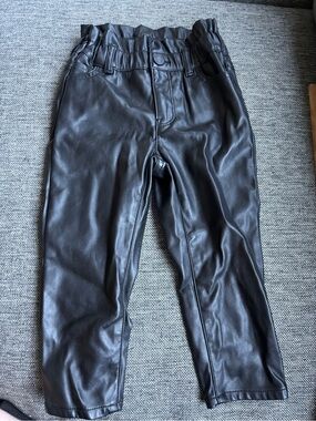 Gap black pleather pants 3t